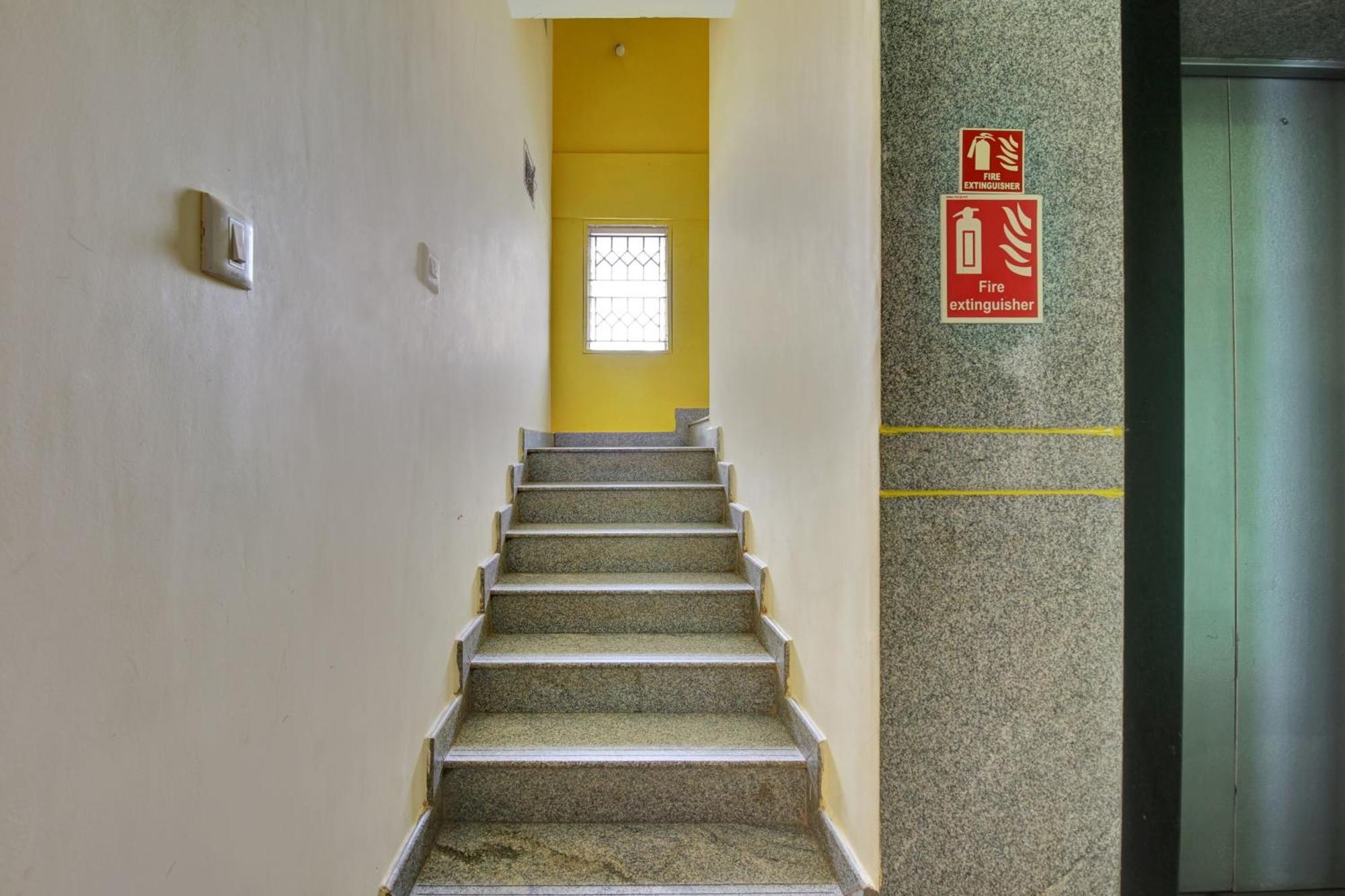 Hotel O Metro Inn Manyata Bangalore Eksteriør bilde